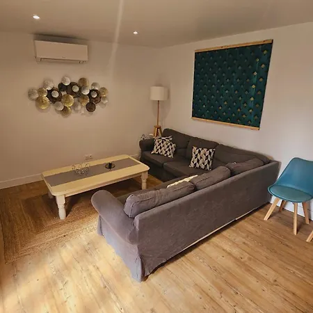 Belle Maison Renovee Au Centre De Sacre-coeur * אז'ן